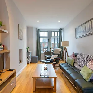 apt-quarters-belgravia.belfasthotelsireland.com/
